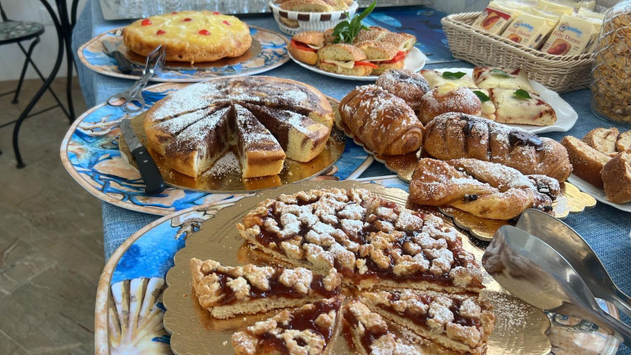 Food & Drinks 5, Villa Dolce Vita rooms, Trapani