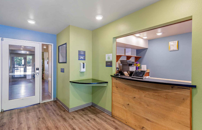 Public Area, Extended Stay America Select Suites - Atlanta - Chamblee, DeKalb