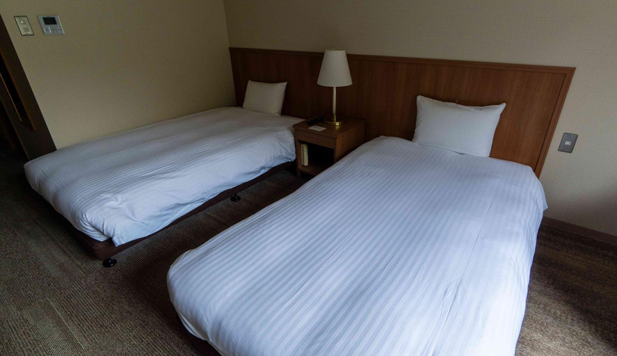 Bedroom 3, Motosu View Hotel, Fujikawaguchiko