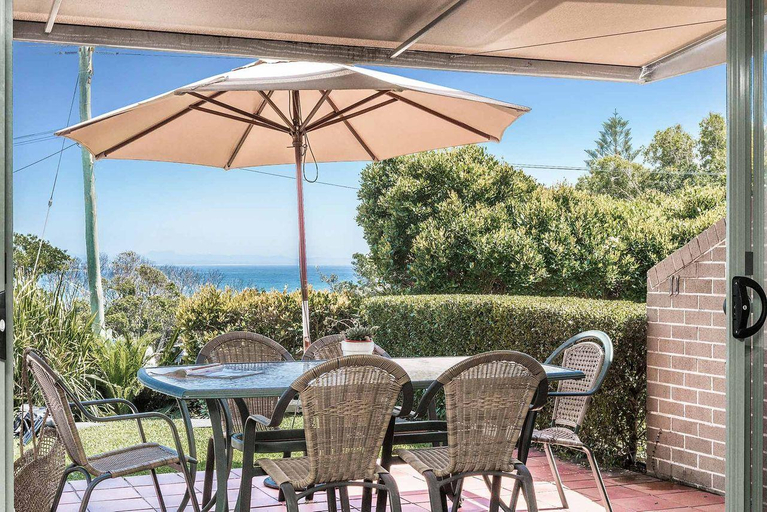 Others 4, James Cook Apartments - w. pool beach access, Byron