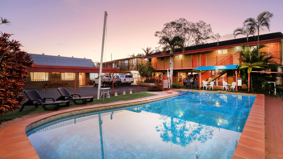 Sport & Beauty, Tweed River Motel, Tweed - Pt B
