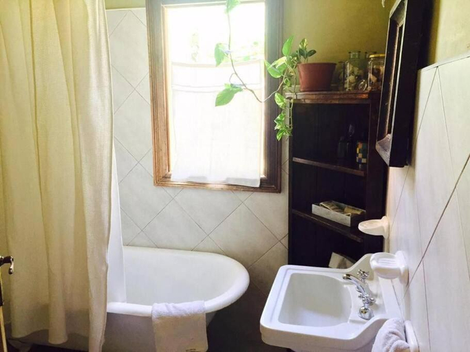 Bathroom 4, LOS CHANARES CASAS DE CAMPO, San Rafael