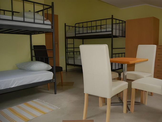 Bedroom 2, Hostel X Point, Kobarid