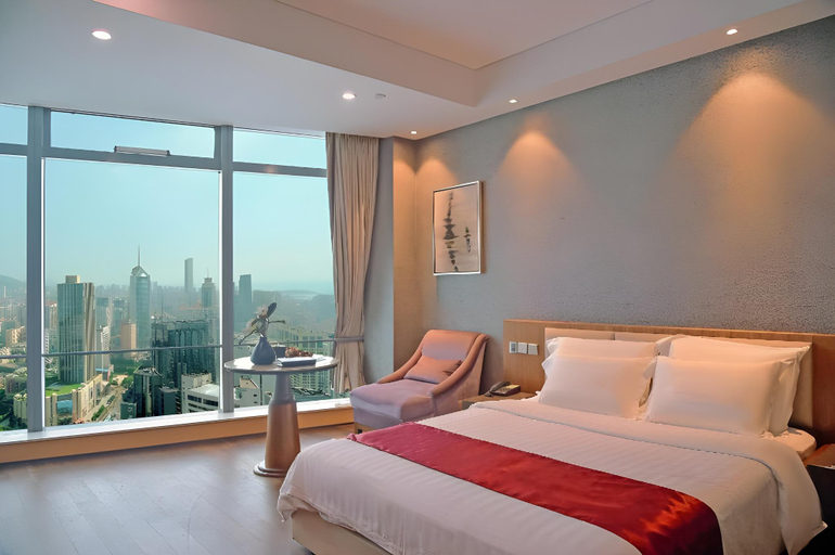 Bedroom 2, Grand Madison Qingdao Harbour-view Central(Former Qingdao Farglory Hotel), Qingdao
