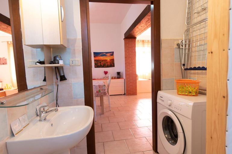 Bathroom 4, Villa in Italy with Private Garden Retreat, Arezzo