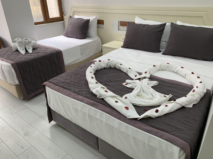 Bedroom 4, Taksim Diamond Hotel, Beyoğlu