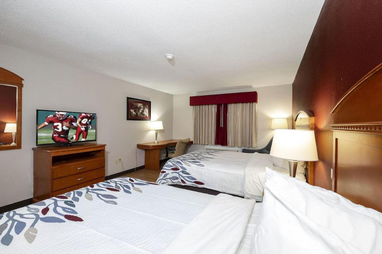 Others 3, Fulton Hotel - Oswego Riverfront, Oswego