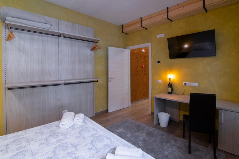 Bedroom 2, Boutique Relais Villa Sofia, Siena