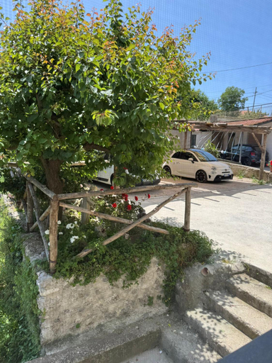 Others 4, Acunto's Homes, Napoli