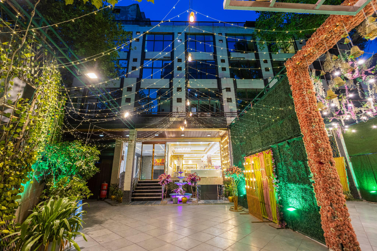 Exterior & Views 2, Hotel Jageer Palace, Delhi
