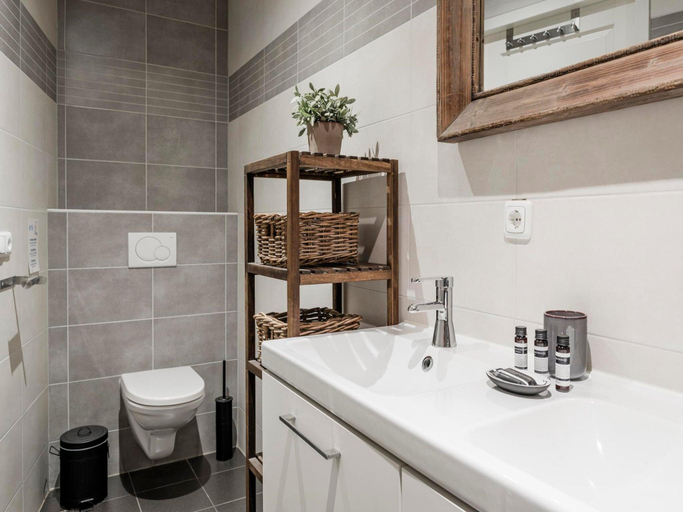 Bathroom, Seaside Double Duyn Suites, Zijpe