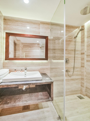 Bathroom 4, Hotel Menaal Residency, Kota