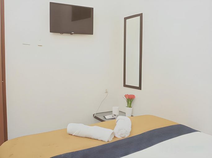 Bedroom 4, Bantal Guling Pasar Baru, Bandung