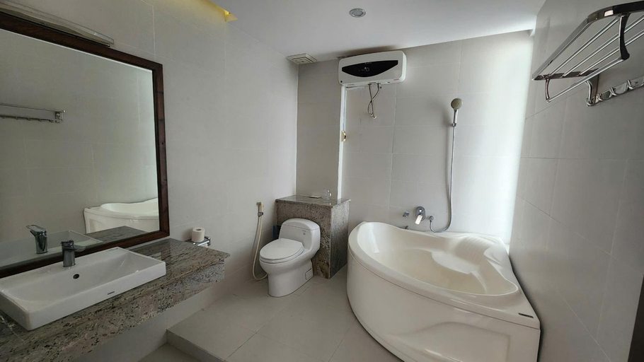 Bathroom 4, Coral Hotel Vung Tau, Vũng Tàu