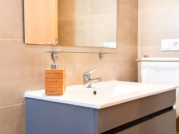 Bathroom 3, BIA D'Olaf Apartments