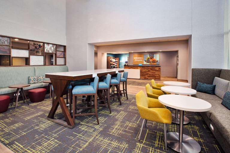 Public Area 2, Hampton Inn & Suites By Hilton Indianapolis South Greenwood, Indianapolis