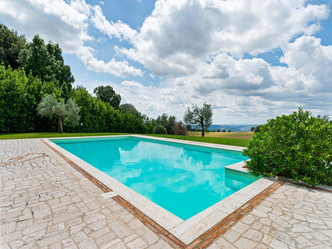 Others 2, Elegant apartment only 1 hour from Rome, Terni