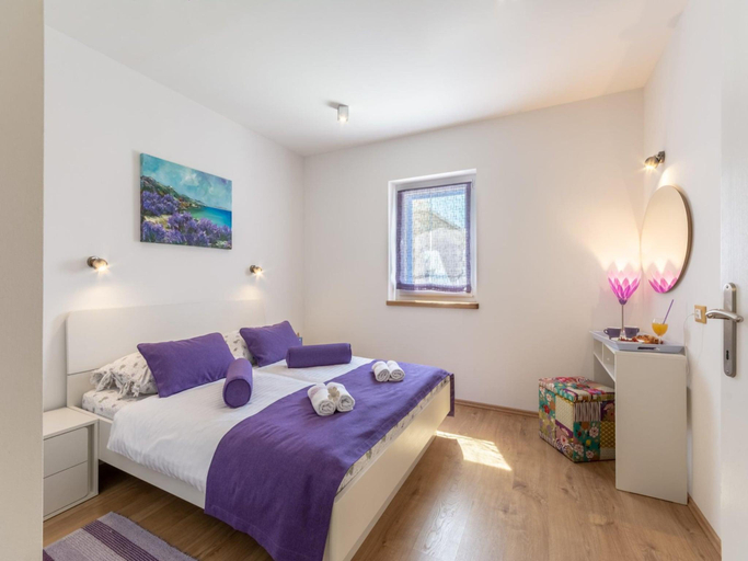 3, Villa Blue Sky, Bol