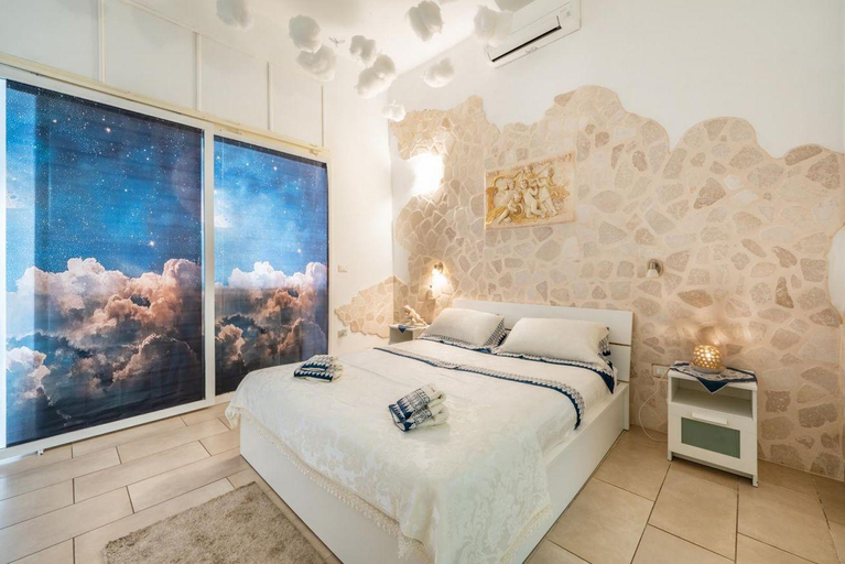 Bedroom 2, V&M Suite con Jacuzzi , Brindisi