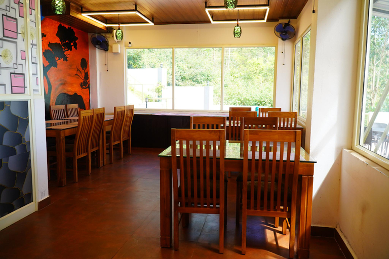 Food & Drinks 3, Sky Elanza, Idukki
