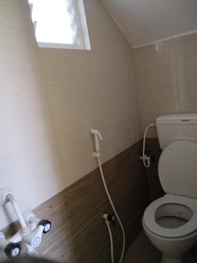 Bathroom 3, Thendralhomestay, Viluppuram