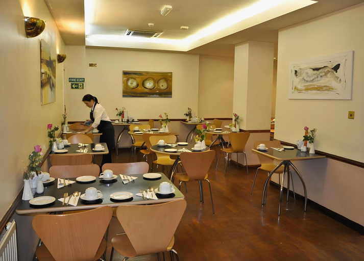 Food & Drinks 5, Brunel Hotel Paddington, London