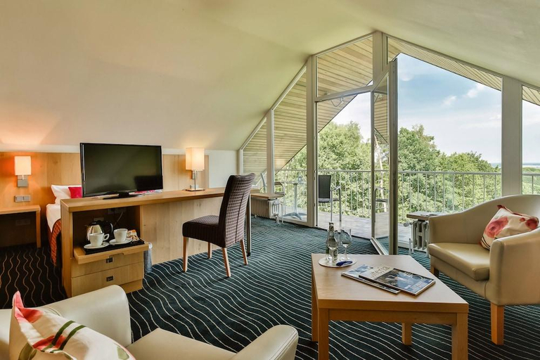 Others 5, Berghotel Hohe Mark, Borken
