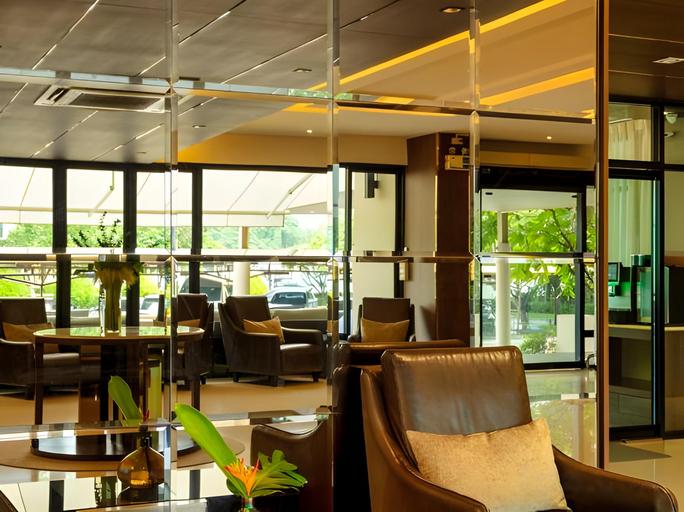 Food & Drinks 5, The Grand Napat Serviced Apartment, Muang Chiang Mai