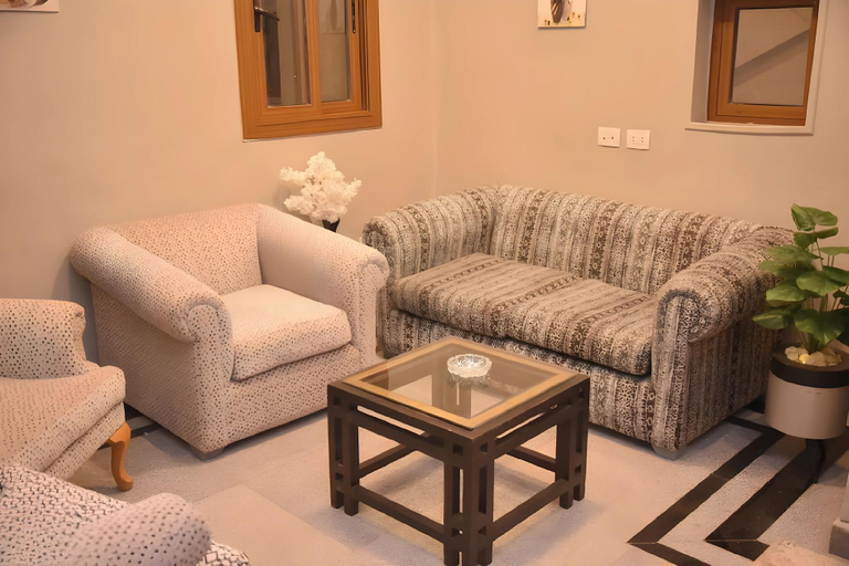 Public Area 3, Montana Hotel, 'Abdin