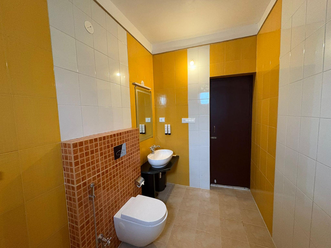 Bathroom 3, Sinclairs Palace Retreat Udaipur, Rajsamand