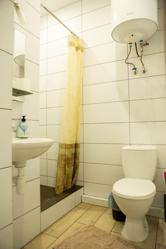 Bathroom 2, Doba In Ua Luhovska255 Apartments, Dnipropetrovs'ka