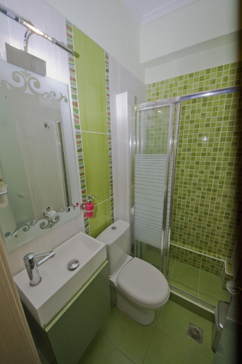 Bathroom 4, Hotel Horizontas, Central Macedonia