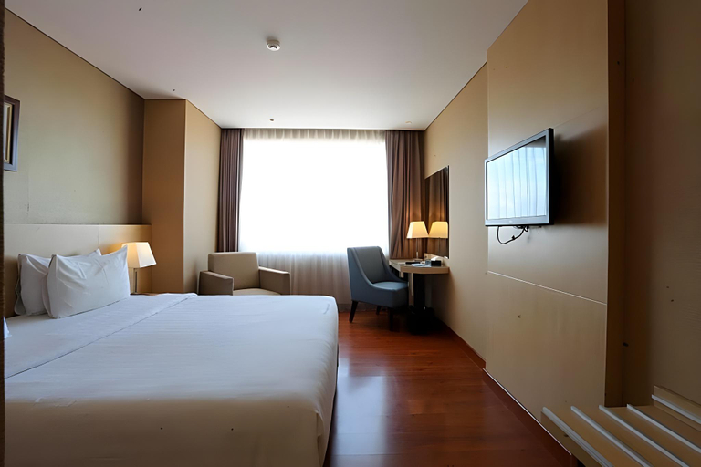 Bedroom 3, Hotel Santika Premiere Gubeng Surabaya, Surabaya