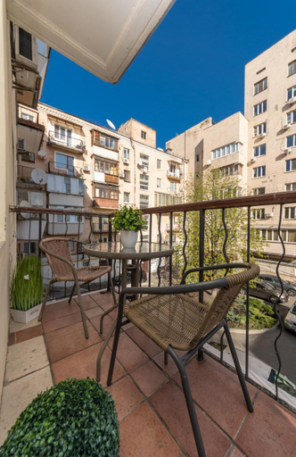 Others 2, Apartment on Maidan, Khreschatyk 4 street, Shevchenkivs'kyi