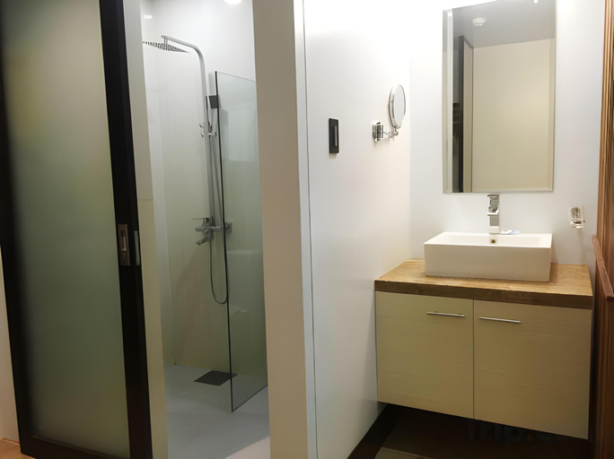 Bathroom, Twin Tides Resort, Panglao