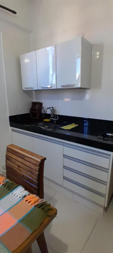 Others 2, Suites e Kitnets praia Iriri, Anchieta