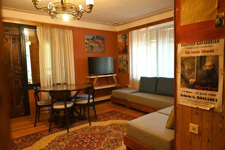 Others 4, Ahnidzor Guest House