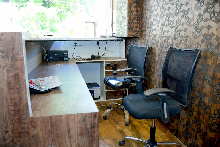 Others, HOTEL RAJESHWAR, Narsimhapur