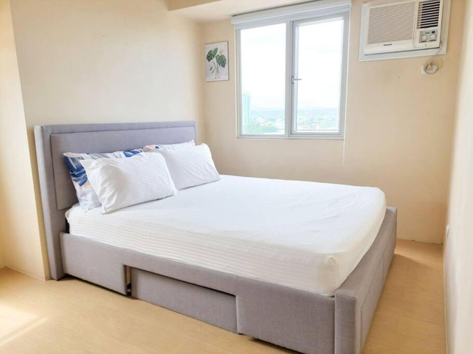 Bedroom 3, Heart of the City Centrio Tower 1BR Netflix +Wifi, Cagayan de Oro City