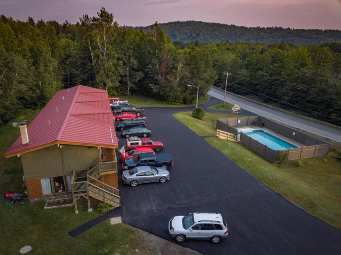 Others 3, Moose Mountain Inn, Piscataquis