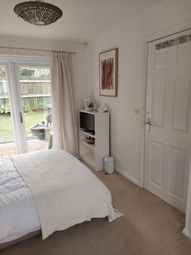 Others 4, 210 Greenlea Court, Kirklees