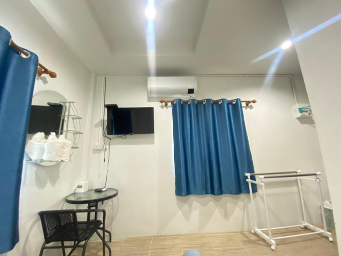 Others 5, เอเจ รีสอร์ท, Bua Yai