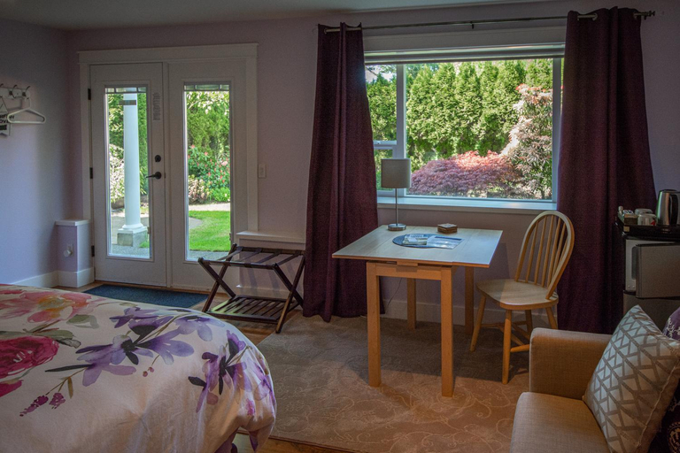 Bedroom 2, Kye Bay BnB - A Place to Breathe, Comox-Strathcona