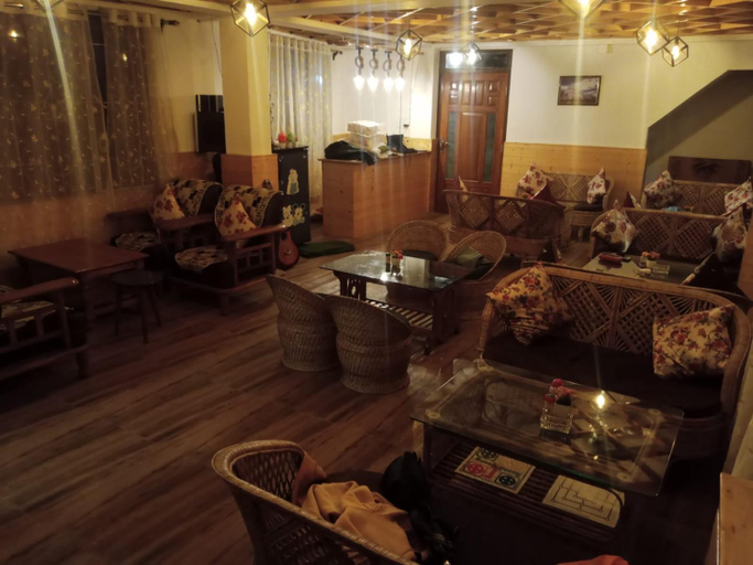 Others 5, Grand Casa, Darjiling