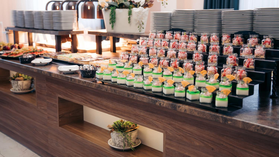 Food & Drinks 5, Borowy Dwor- Biznes, Spa & Fun, Nowy Targ