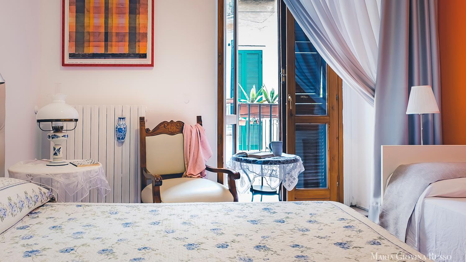 Bedroom 2, Casa in Centro Foggia, Foggia