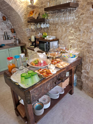 Food & Drinks 4, Torre Pendio b&b, Bari