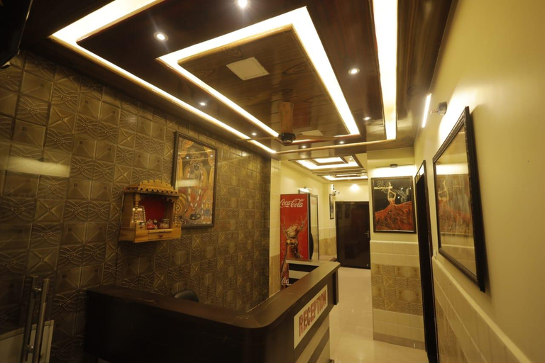 Others 5, Hotel Pragati Palace, Mathura
