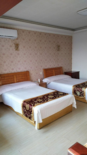 Bedroom 2, Xuefeng Hotel, Qingdao