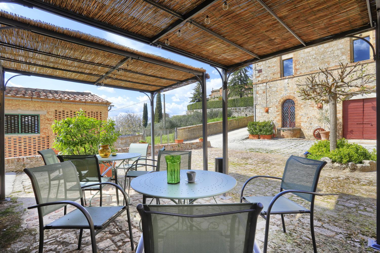 Food & Drinks 4, Appartamenti Villa e Fattoria di Radi Tuscany, Siena